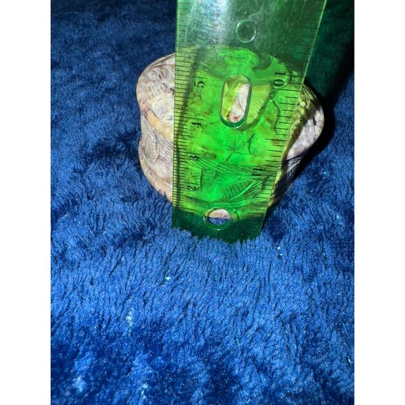 Trinket Box / Carved Semi-Precious Stone / EUC - Picture 7 of 8